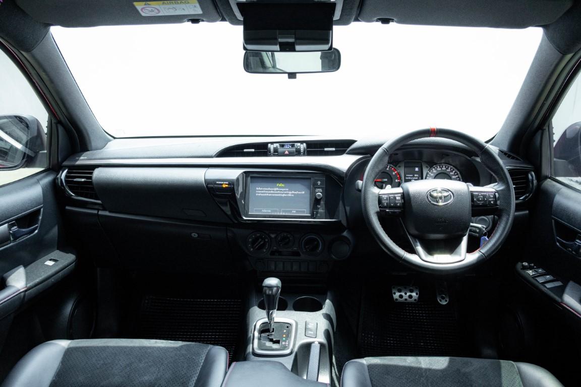 Toyota Hilux Revo Doublecab 2.8 GR Sports A/T 2022 *LK0370*